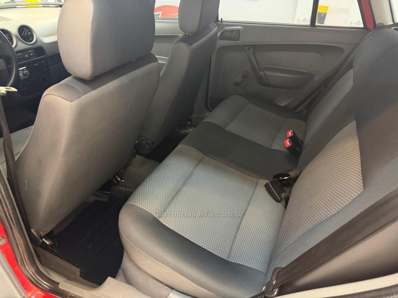 GOL 1.0 MI 8V FLEX 4P MANUAL G.IV - 2013 - BOM RETIRO DO SUL