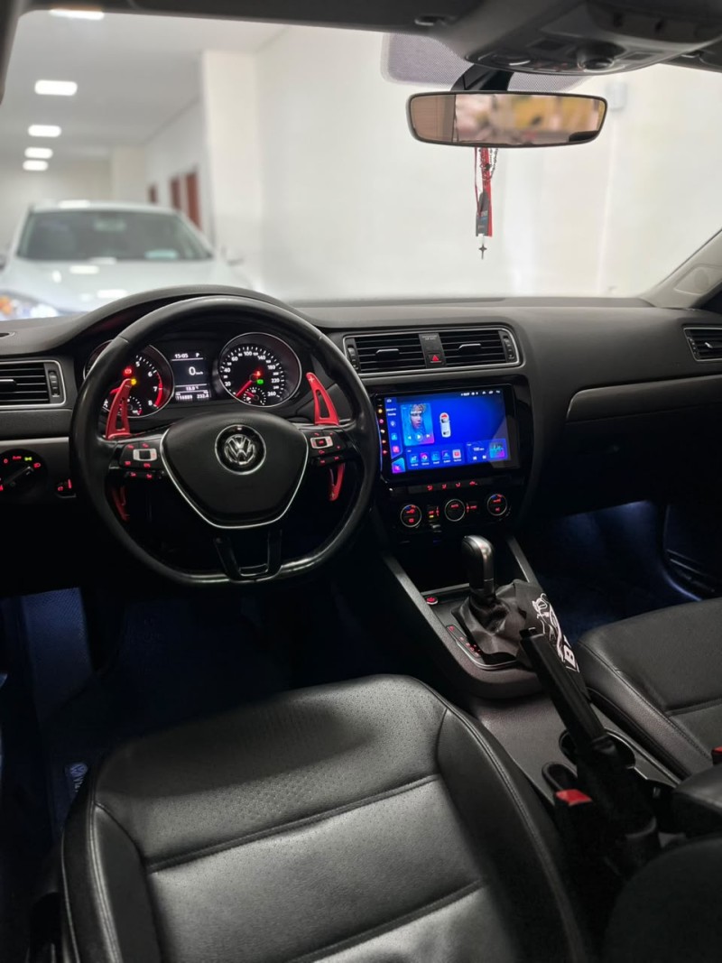 JETTA 1.4 16V TSI COMFORTLINE GASOLINA 4P TIPTRONIC - 2011 - CAXIAS DO SUL