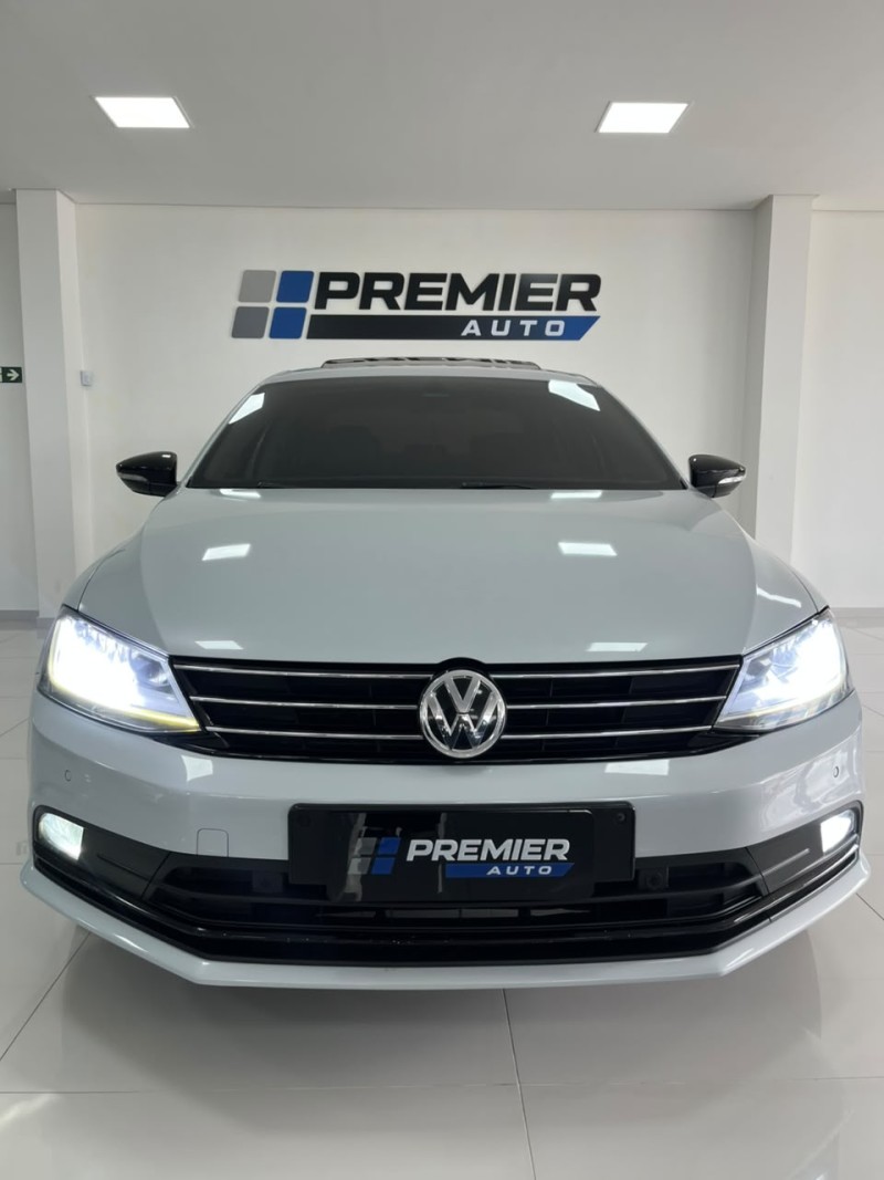 JETTA 1.4 16V TSI COMFORTLINE GASOLINA 4P TIPTRONIC - 2011 - CAXIAS DO SUL
