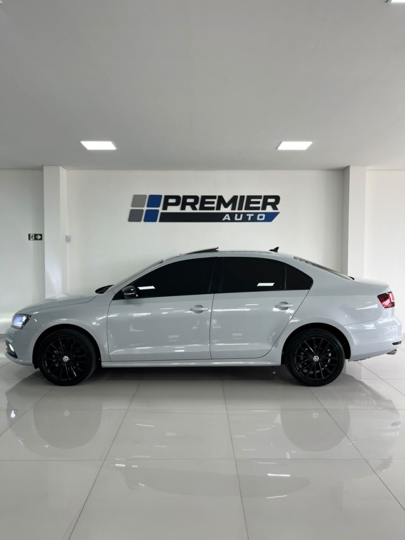 JETTA 1.4 16V TSI COMFORTLINE GASOLINA 4P TIPTRONIC - 2011 - CAXIAS DO SUL