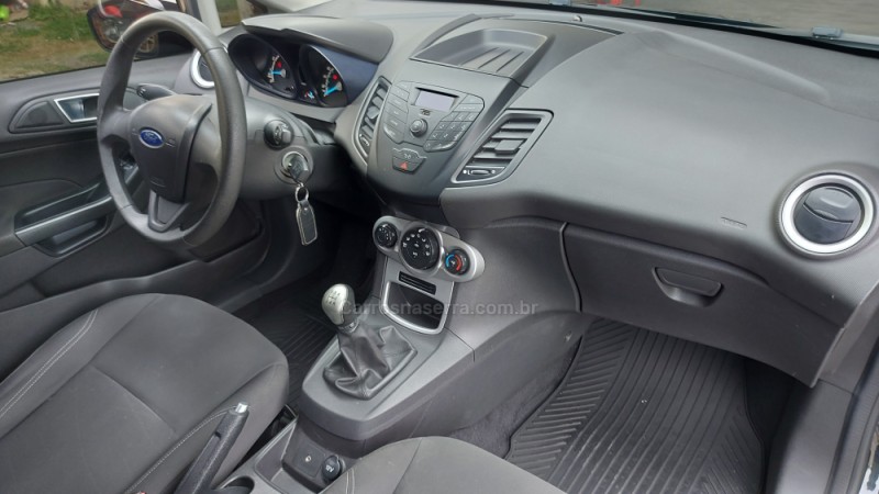 FIESTA 1.5 SE HATCH 16V FLEX 4P MANUAL - 2015 - SãO MARCOS