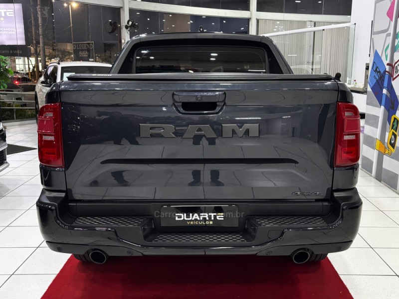 RAMPAGE 2.0 HURRICANE R/T 4 4X4 TURBO GASOLINA 4P AUTOMÁTICO - 2024 - PORTO ALEGRE
