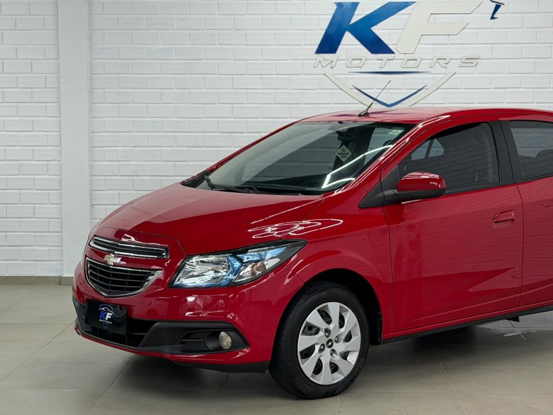 ONIX 1.4 MPFI LT 8V FLEX 4P MANUAL - 2014 - NOVO HAMBURGO