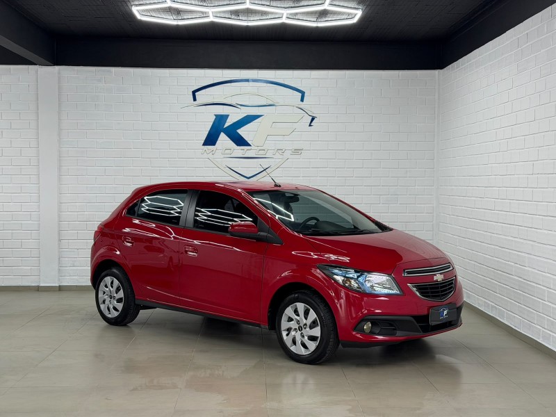 ONIX 1.4 MPFI LT 8V FLEX 4P MANUAL - 2014 - NOVO HAMBURGO