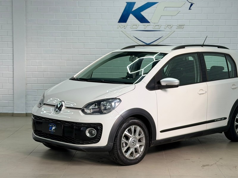 UP 1.0 TSI CROSS 12V FLEX 4P MANUAL - 2016 - NOVO HAMBURGO