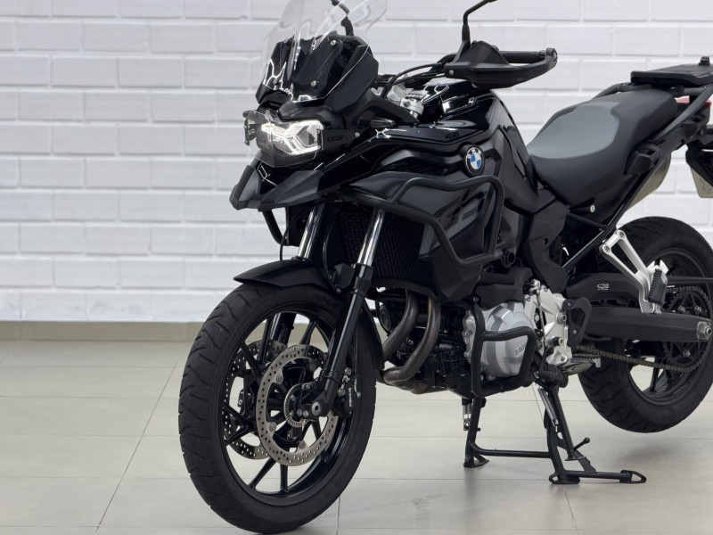 F 750 GS PREMIUM TRIPLE BLACK - 2023 - NOVO HAMBURGO