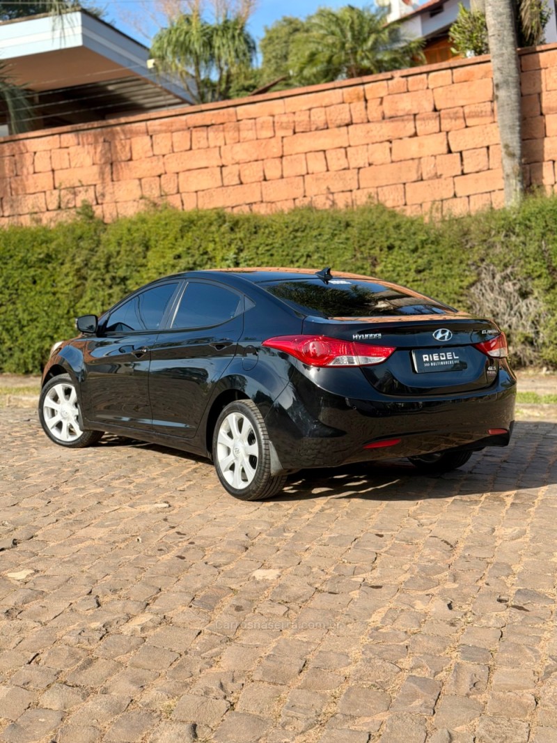 ELANTRA 1.8 GLS 16V FLEX AUTOMÁTICO - 2013 - VENâNCIO AIRES