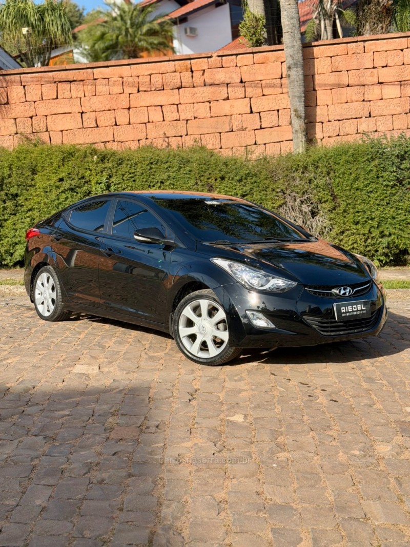 elantra 1.8 gls 16v flex automatico 2013 venancio aires