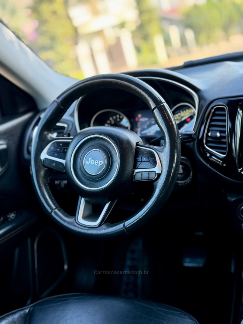 COMPASS 2.0 16V FLEX LIMITED AUTOMÁTICO - 2017 - VENâNCIO AIRES
