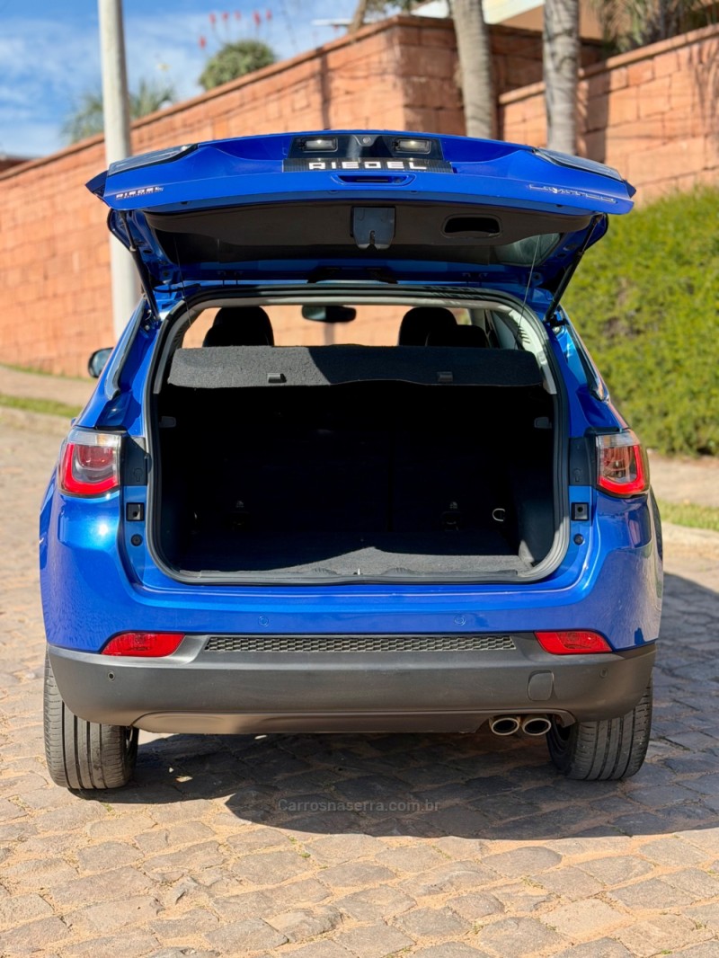 COMPASS 2.0 16V FLEX LIMITED AUTOMÁTICO - 2017 - VENâNCIO AIRES