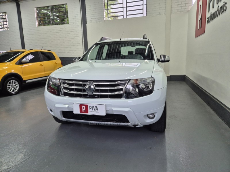 DUSTER 1.6 TECH ROAD 4X2 16V FLEX 4P MANUAL - 2014 - GARIBALDI