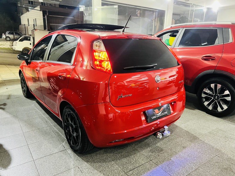 PUNTO 1.8 HLX 8V FLEX 4P MANUAL - 2009 - CAXIAS DO SUL