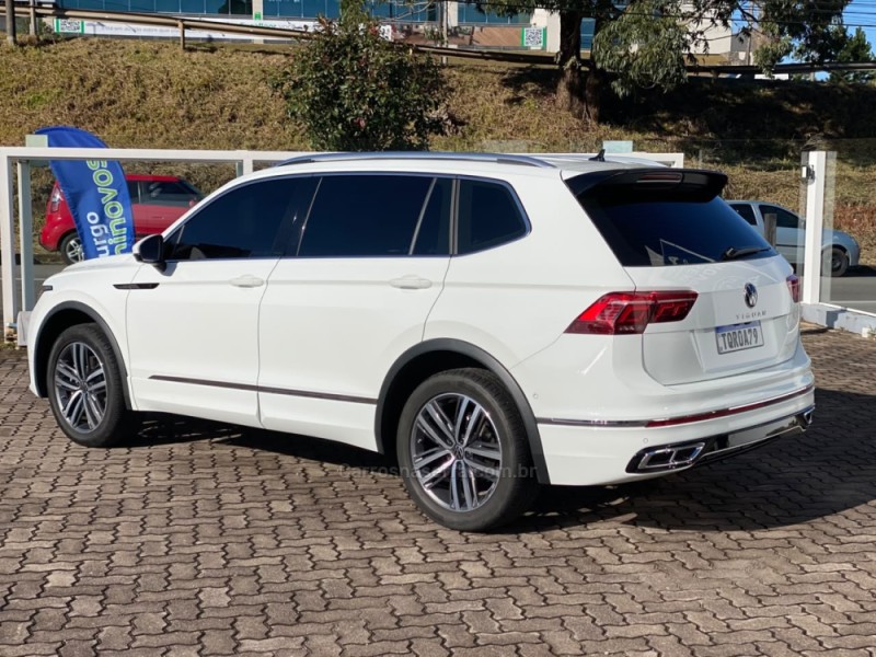 TIGUAN 2.0 ALLSPACE R-LINE 300 TSI GASOLINA 4P AUTOMÁTICO - 2025 - CAXIAS DO SUL