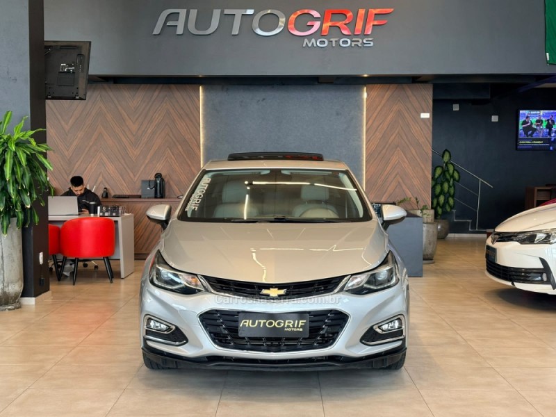 CRUZE 1.4 TURBO LTZ II SPORT HATCH 16V FLEX 4P AUTOMÁTICO - 2017 - CAMPO BOM