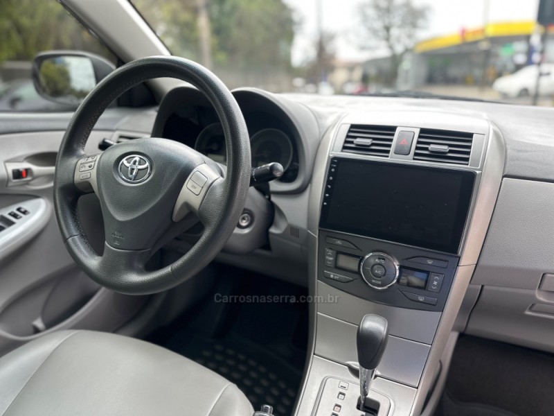 COROLLA 1.8 GLI 16V FLEX 4P AUTOMÁTICO - 2010 - PAROBé