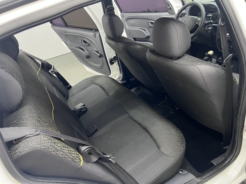 CLIO 1.0 EXPRESSION 16V FLEX 4P MANUAL - 2014 - CAXIAS DO SUL