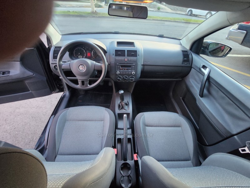POLO 1.6 MI 8V E-FLEX 4P MANUAL - 2013 - VERANóPOLIS