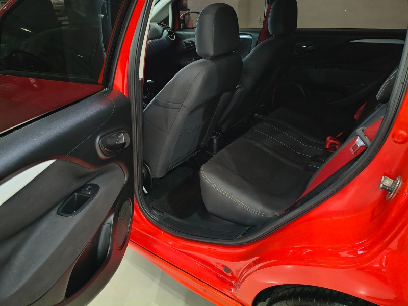 PUNTO 1.8 SPORTING 16V FLEX 4P MANUAL - 2013 - BENTO GONçALVES