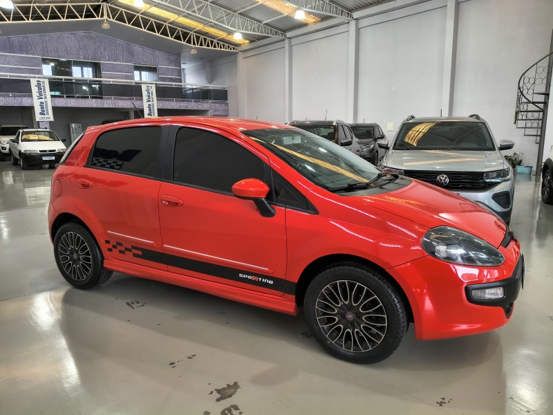 PUNTO 1.8 SPORTING 16V FLEX 4P MANUAL - 2013 - BENTO GONçALVES