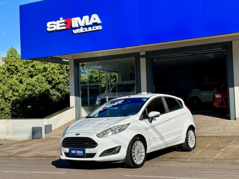 fiesta 1.6 titanium hatch 16v flex 4p automatico 2014 guapore