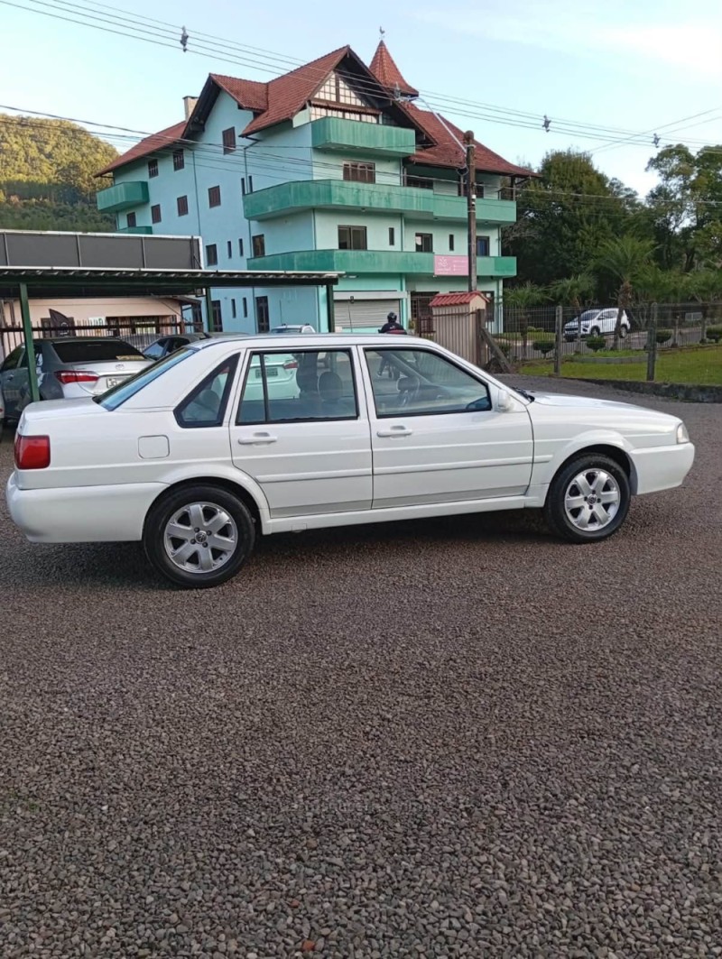 SANTANA 2.0 MI 8V GASOLINA 4P MANUAL - 2000 - PICADA CAFé