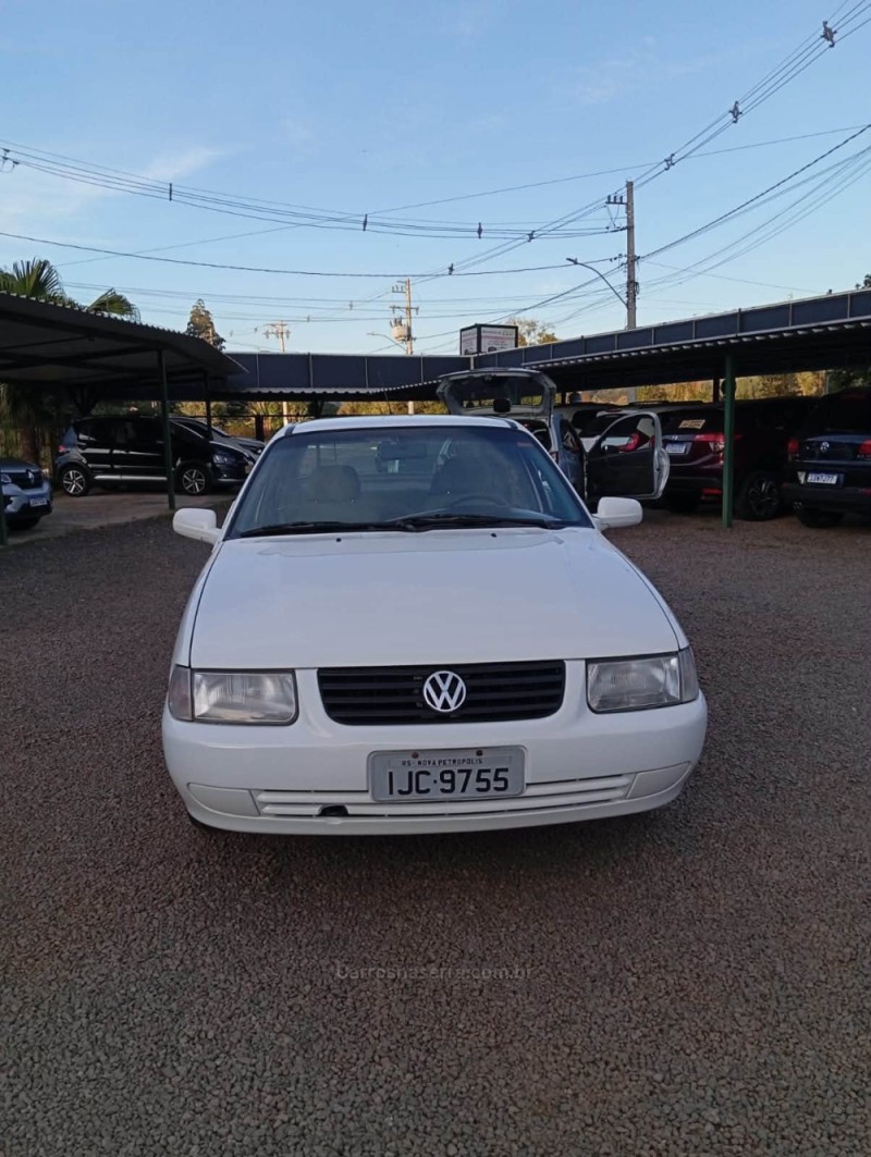 SANTANA 2.0 MI 8V GASOLINA 4P MANUAL - 2000 - PICADA CAFé