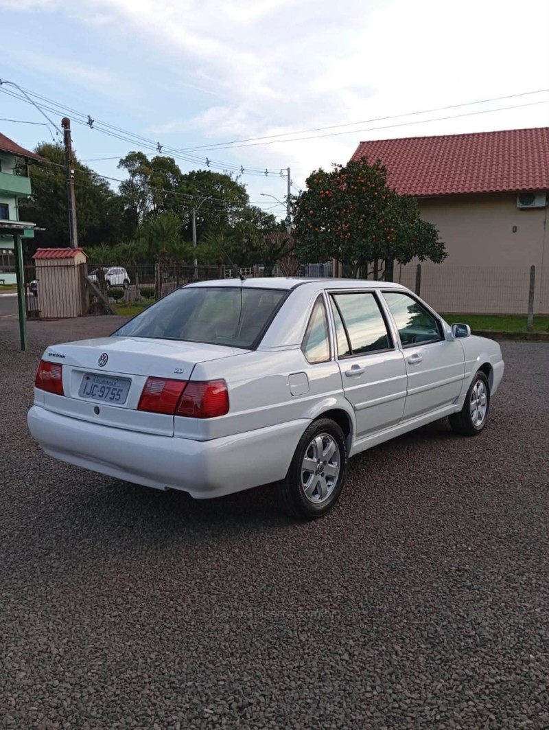 SANTANA 2.0 MI 8V GASOLINA 4P MANUAL - 2000 - PICADA CAFé