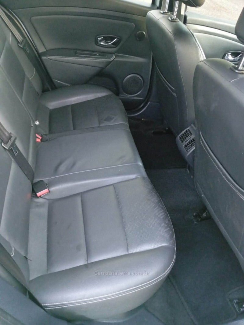 FLUENCE 2.0 DYNAMIQUE PLUS 16V FLEX 4P AUTOMÁTICO - 2016 - PICADA CAFé