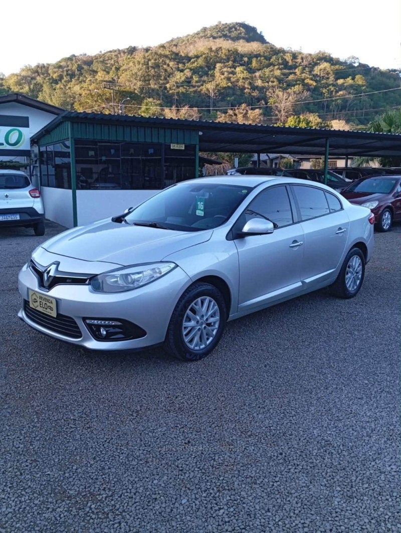 FLUENCE 2.0 DYNAMIQUE PLUS 16V FLEX 4P AUTOMÁTICO - 2016 - PICADA CAFé