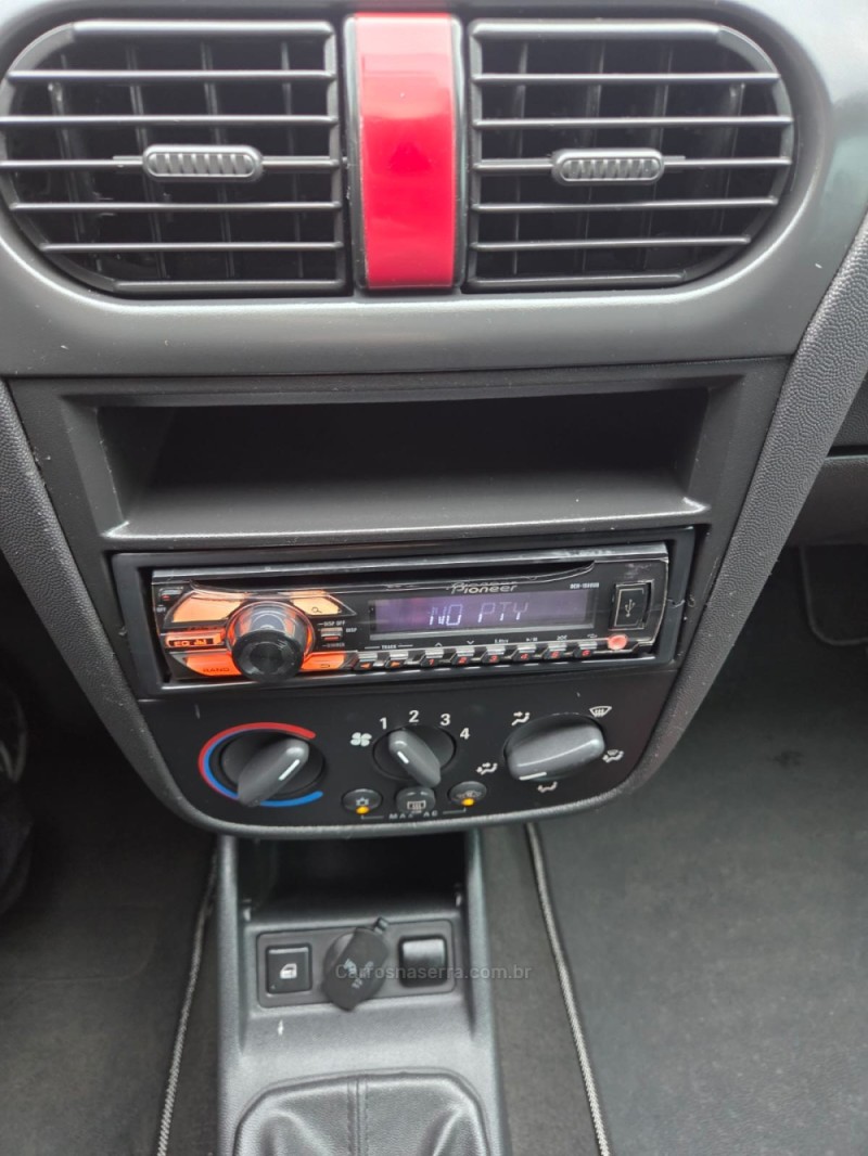 CORSA 1.4 MPFI MAXX 8V FLEX 4P MANUAL - 2012 - PICADA CAFé