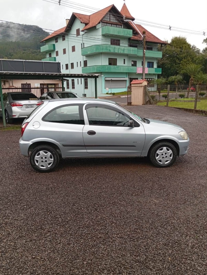 CELTA 1.0 MPFI SUPER 8V FLEX 2P MANUAL - 2010 - PICADA CAFé