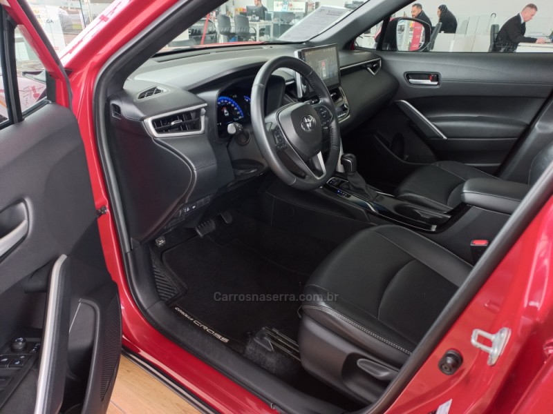 COROLLA 2.0 CROSS XRE 16V FLEX 4P AUTOMÁTICO - 2023 - TAQUARA