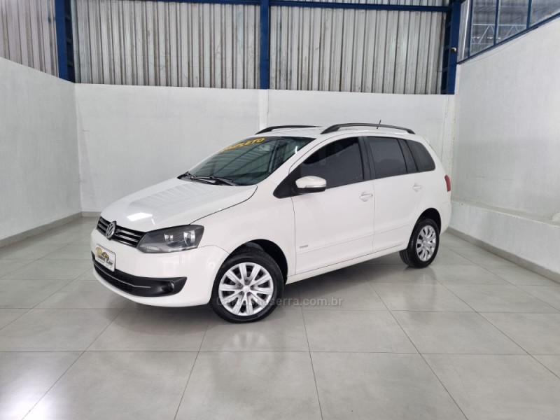 SPACEFOX 1.6 MI TREND 8V FLEX 4P MANUAL - 2013 - VACARIA