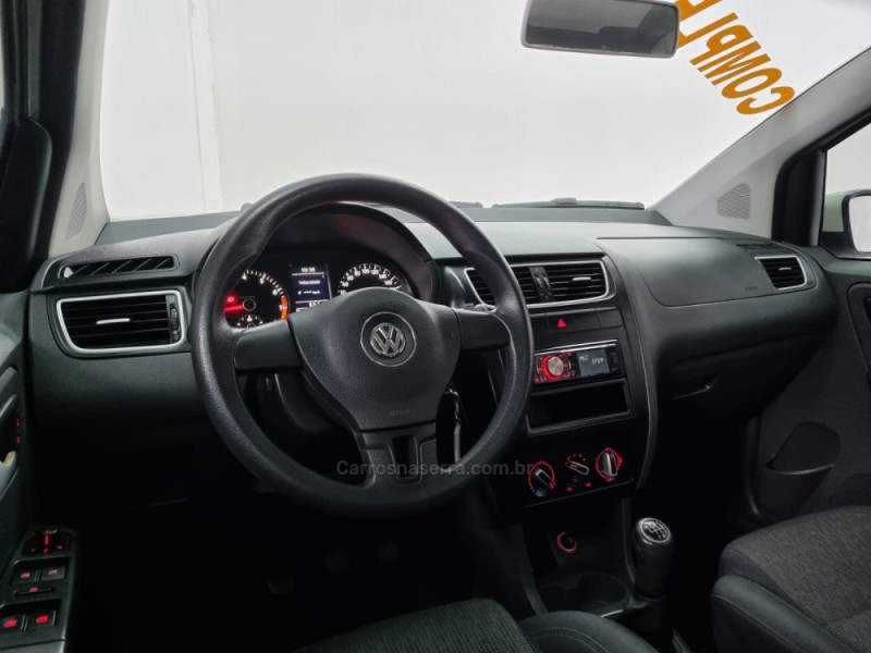 SPACEFOX 1.6 MI TREND 8V FLEX 4P MANUAL - 2013 - VACARIA