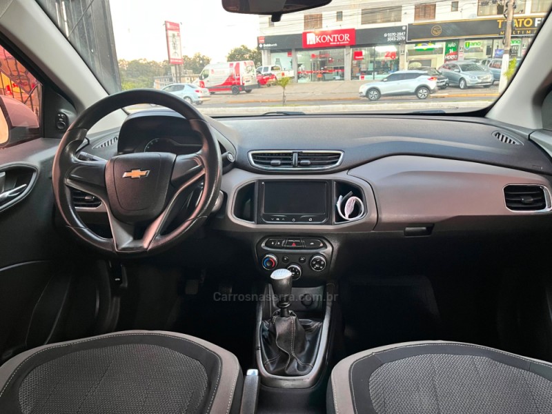 PRISMA 1.4 MPFI LTZ 8V FLEX 4P MANUAL - 2014 - GRAVATAí