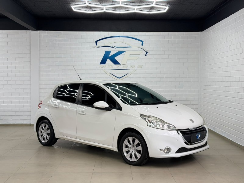 208 1.5 ACTIVE 8V FLEX 4P MANUAL - 2014 - NOVO HAMBURGO