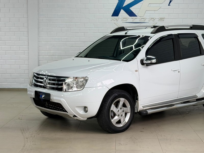 DUSTER 2.0 DYNAMIQUE 4X2 16V FLEX 4P AUTOMÁTICO - 2014 - NOVO HAMBURGO
