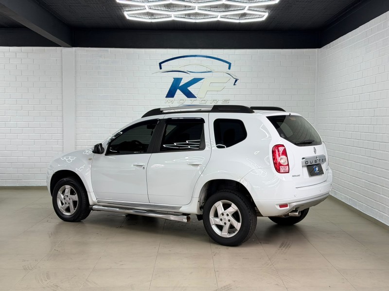 DUSTER 2.0 DYNAMIQUE 4X2 16V FLEX 4P AUTOMÁTICO - 2014 - NOVO HAMBURGO