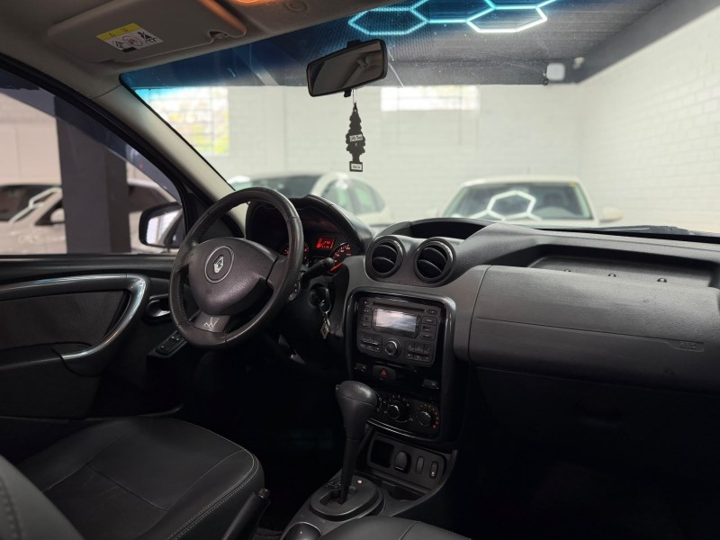 DUSTER 2.0 DYNAMIQUE 4X2 16V FLEX 4P AUTOMÁTICO - 2014 - NOVO HAMBURGO