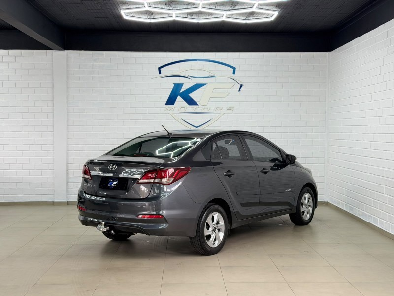 HB20S 1.6 COMFORT PLUS 16V FLEX 4P MANUAL - 2017 - NOVO HAMBURGO