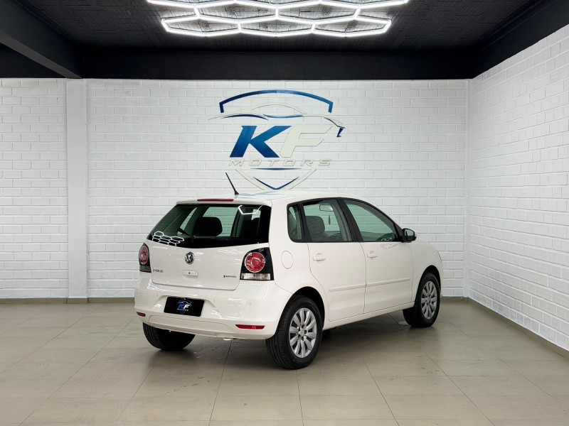 POLO 1.6 MI 8V FLEX 4P AUTOMATIZADO - 2013 - NOVO HAMBURGO