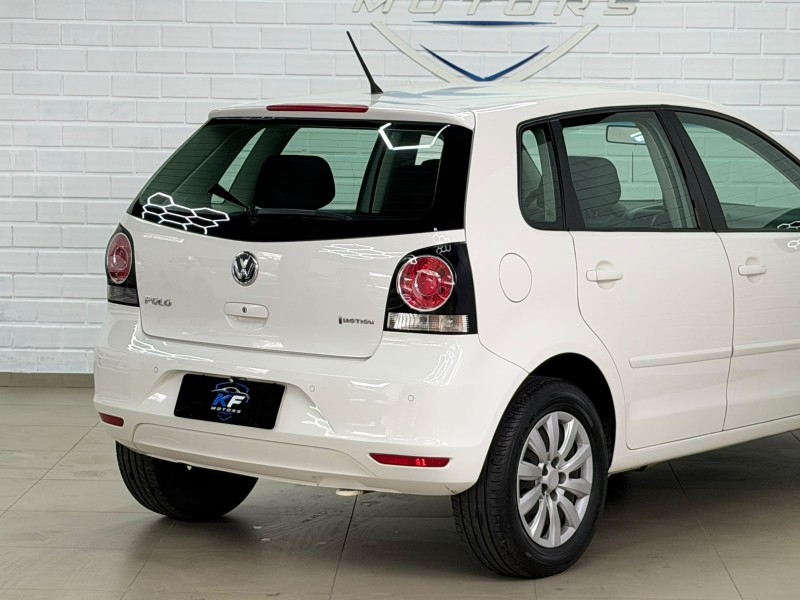 POLO 1.6 MI 8V FLEX 4P AUTOMATIZADO - 2013 - NOVO HAMBURGO