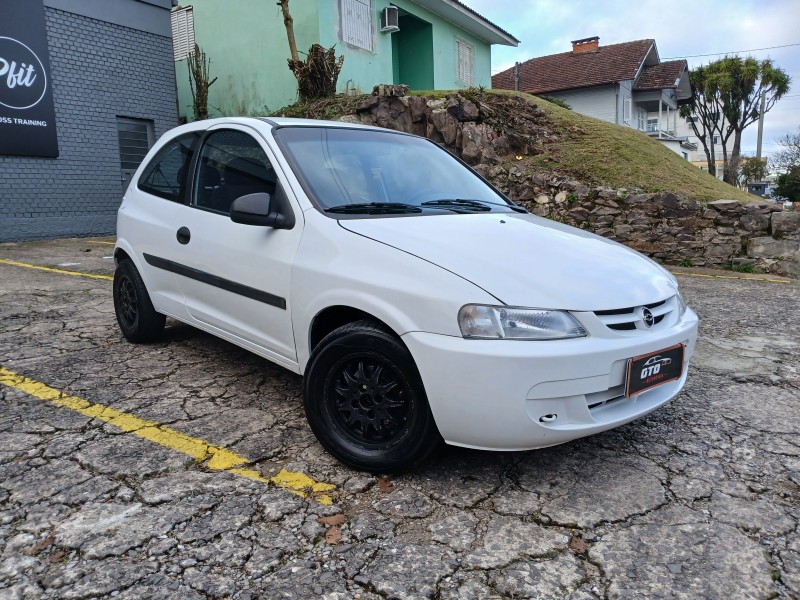 CELTA 1.0 MPFI 8V GASOLINA 2P MANUAL - 2003 - FARROUPILHA