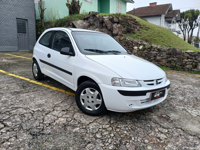CELTA 1.0 MPFI VHC 8V GASOLINA 2P MANUAL - 2003 - FARROUPILHA