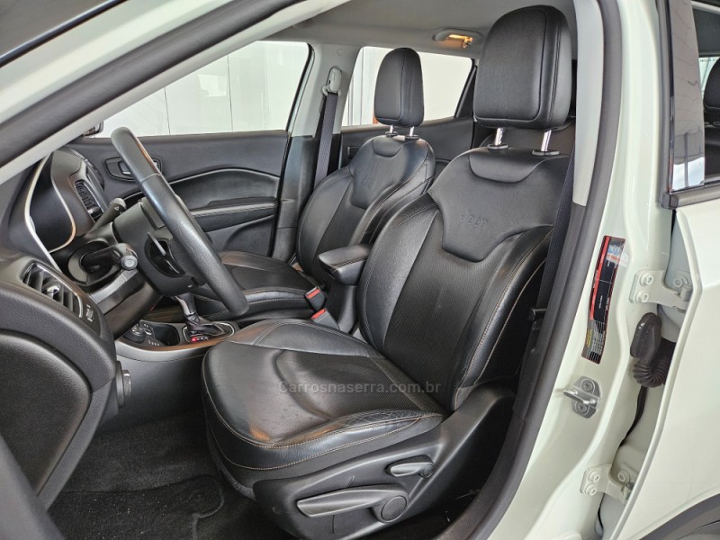 COMPASS 2.0 16V DIESEL LONGITUDE 4X4 AUTOMÁTICO - 2017 - TAPEJARA