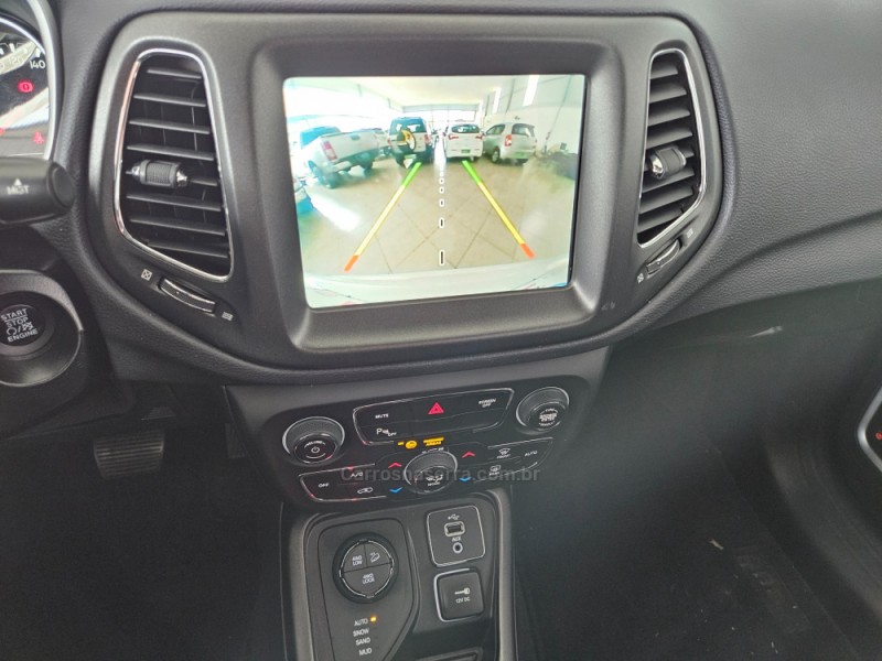 COMPASS 2.0 16V DIESEL LONGITUDE 4X4 AUTOMÁTICO - 2017 - TAPEJARA