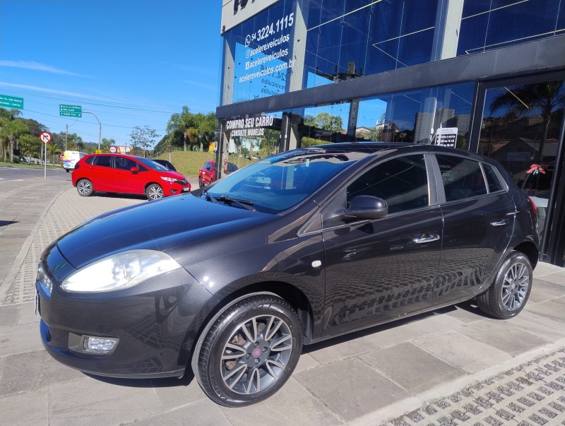BRAVO 1.8 ESSENCE 16V FLEX 4P MANUAL