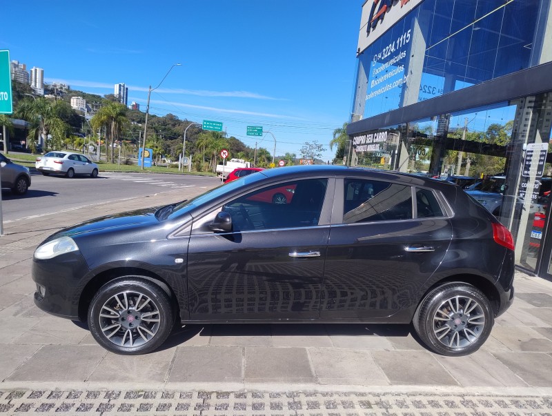 BRAVO 1.8 ESSENCE 16V FLEX 4P MANUAL - 2014 - CAXIAS DO SUL