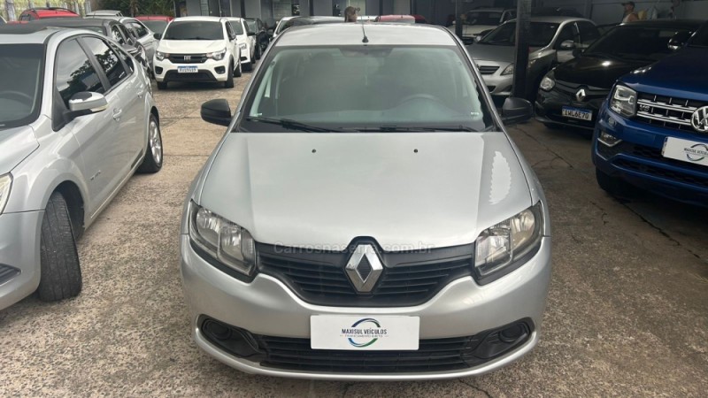 LOGAN 1.0 AUTHENTIQUE 12V FLEX 4P MANUAL - 2018 - GRAVATAí