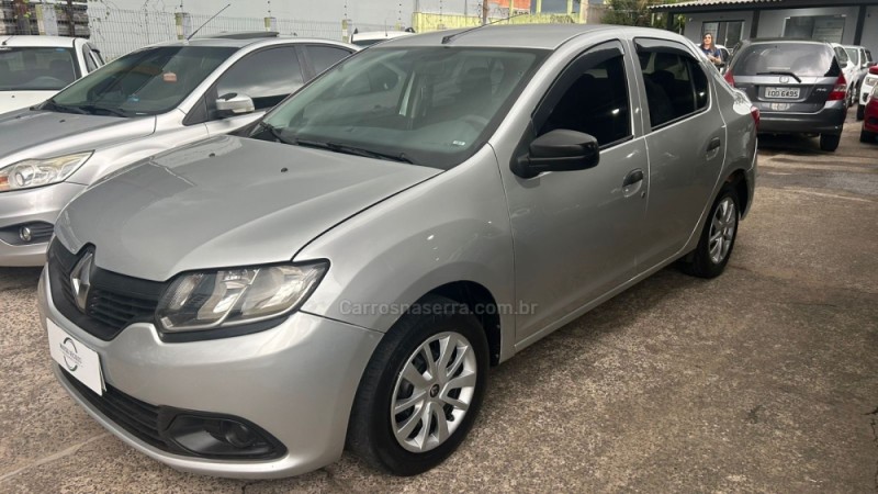 LOGAN 1.0 AUTHENTIQUE 12V FLEX 4P MANUAL - 2018 - GRAVATAí